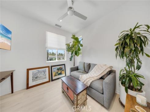 17961 Conch Lane, Huntington Beach, CA