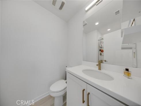 17961 Conch Lane, Huntington Beach, CA