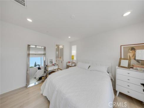 17961 Conch Lane, Huntington Beach, CA