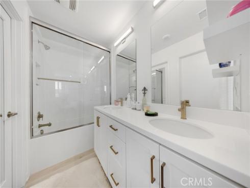 17961 Conch Lane, Huntington Beach, CA