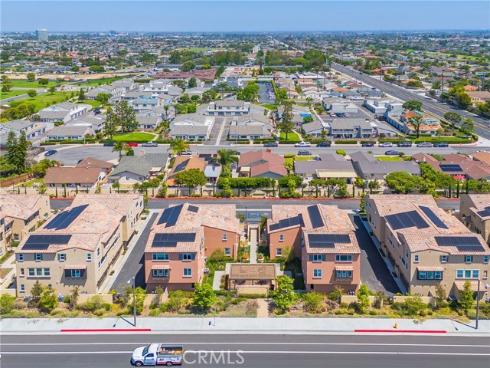 17961 Conch Lane, Huntington Beach, CA