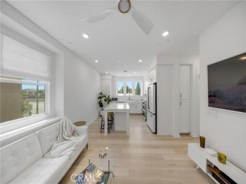 17961 Conch Lane, Huntington Beach, CA