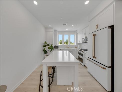 17961 Conch Lane, Huntington Beach, CA