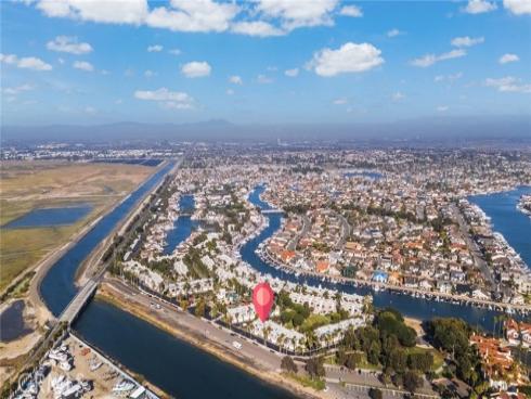 3262 Sparkler , Huntington Beach, CA