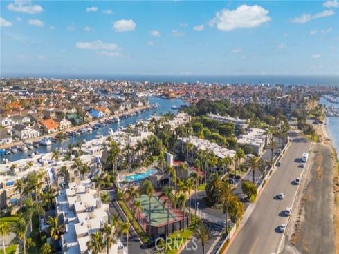 3262 Sparkler , Huntington Beach, CA