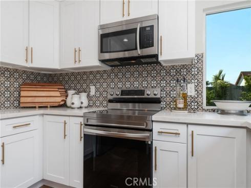 6562 Dohrn Circle, Huntington Beach, CA