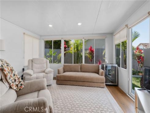 6562 Dohrn Circle, Huntington Beach, CA