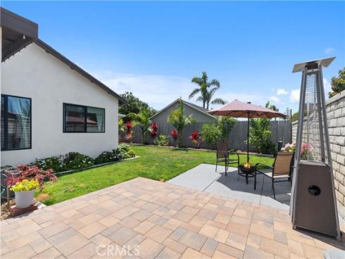 6562 Dohrn Circle, Huntington Beach, CA