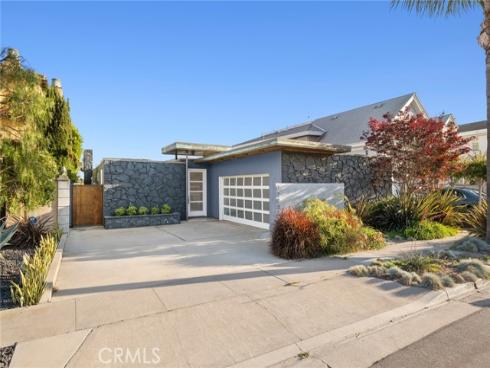 17033  Edgewater   Drive, Huntington Beach, CA