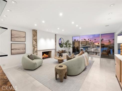17033 Edgewater Drive, Huntington Beach, CA