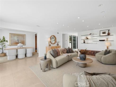 17033 Edgewater Lane, Huntington Beach, CA
