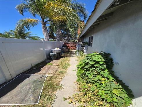 15542 Cabot Circle, Huntington Beach, CA