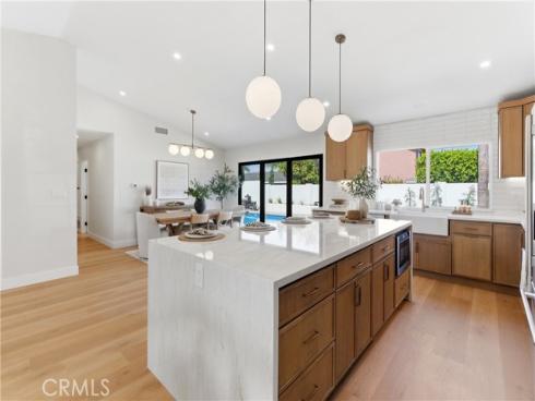 20682 Queens Park Lane, Huntington Beach, CA