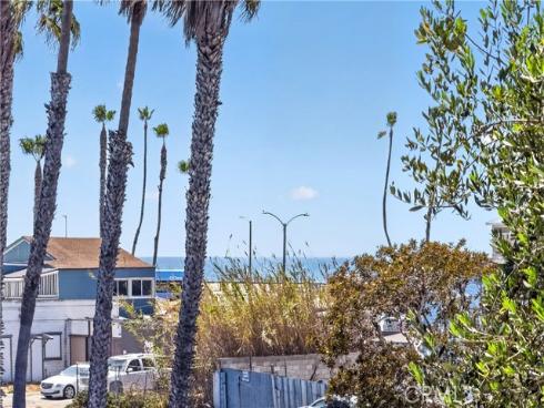 17142 Pacific Coast 201 , Huntington Beach, CA
