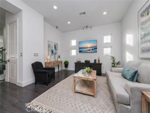 16785 Bayview Drive, Huntington Beach, CA