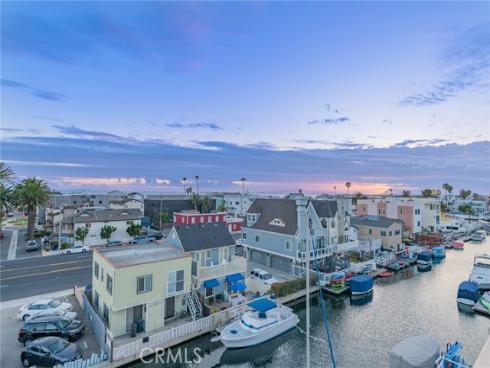 16785 Bayview Drive, Huntington Beach, CA