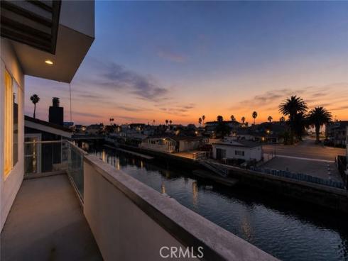 16785 Bayview Drive, Huntington Beach, CA