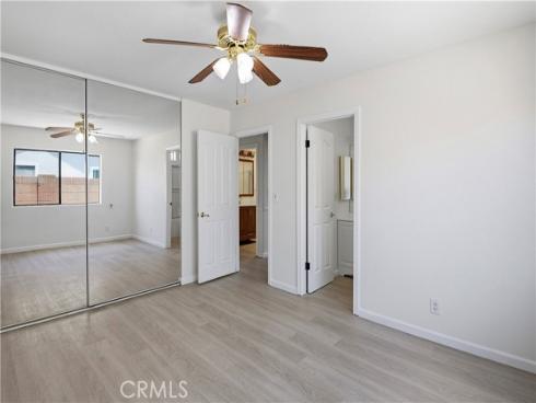 17081 Kampen Lane, Huntington Beach, CA