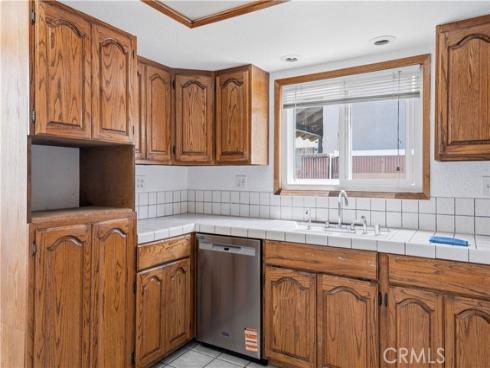 17081 Kampen Lane, Huntington Beach, CA