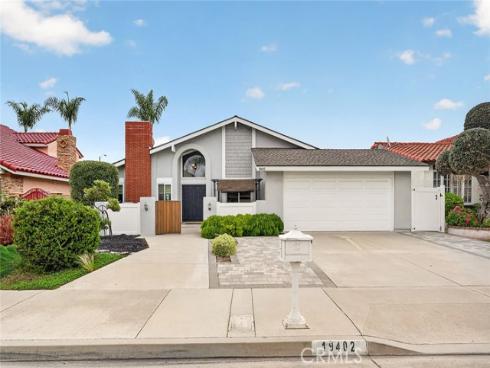 19402 Coralwood Lane, Huntington Beach, CA