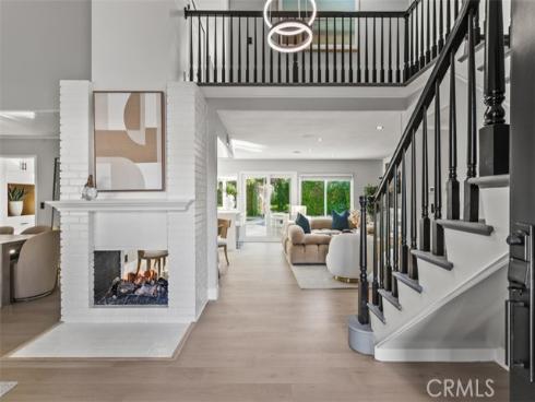 9882 Kings Canyon , Huntington Beach, CA