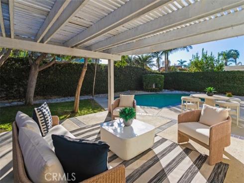 9882 Kings Canyon , Huntington Beach, CA