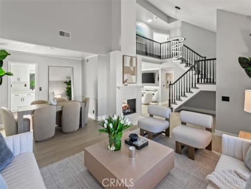 9882 Kings Canyon , Huntington Beach, CA