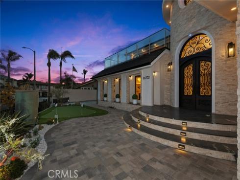 16572 Carousel , Huntington Beach, CA