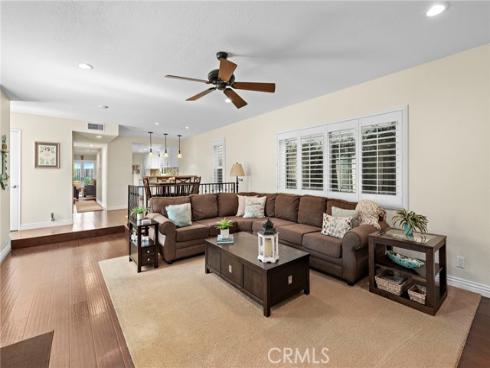 207 Memphis Avenue, Huntington Beach, CA