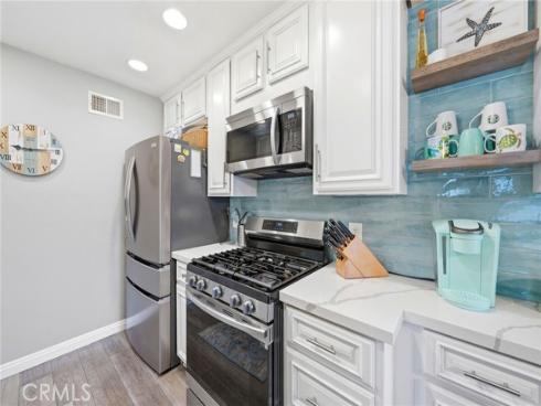 215 Wichita 409 Avenue, Huntington Beach, CA