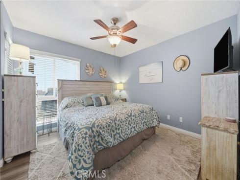 215 Wichita 409 Avenue, Huntington Beach, CA