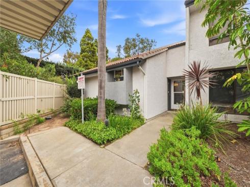 215 Wichita 409 Avenue, Huntington Beach, CA