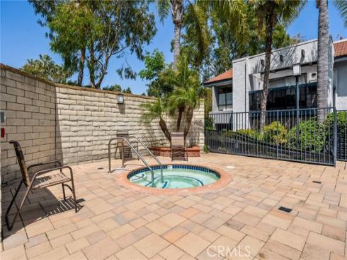 215 Wichita 409 Avenue, Huntington Beach, CA