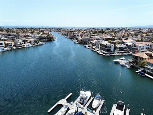 16451 Wimbledon , Huntington Beach, CA