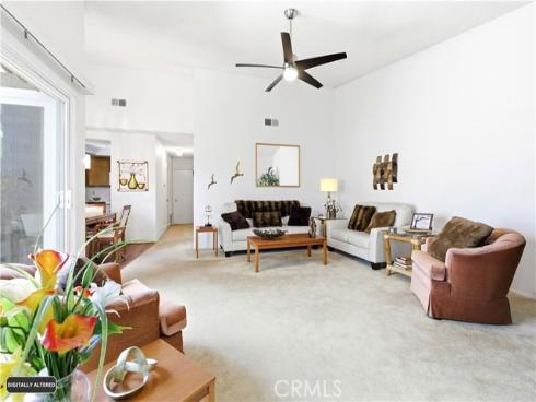 8932 Amador 1312A , Huntington Beach, CA