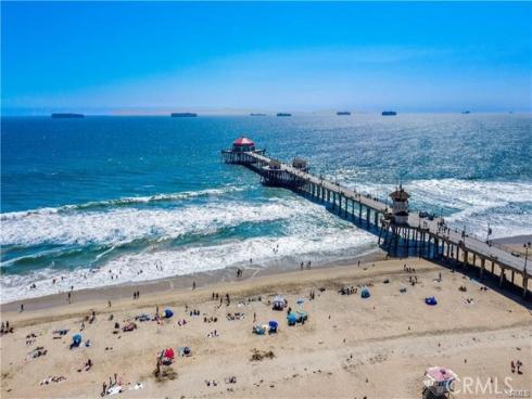 18692  Maplewood Cir  , Huntington Beach, CA