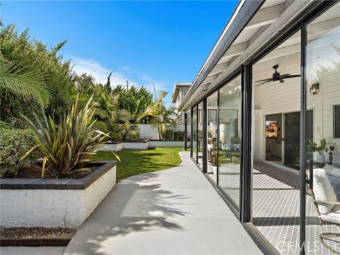 22041 Jonesport Lane, Huntington Beach, CA
