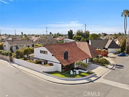 22041 Jonesport Lane, Huntington Beach, CA