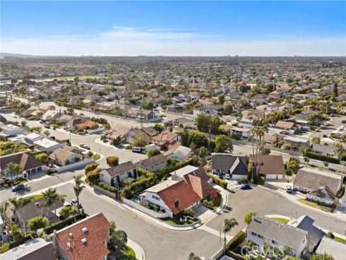 22041 Jonesport Lane, Huntington Beach, CA