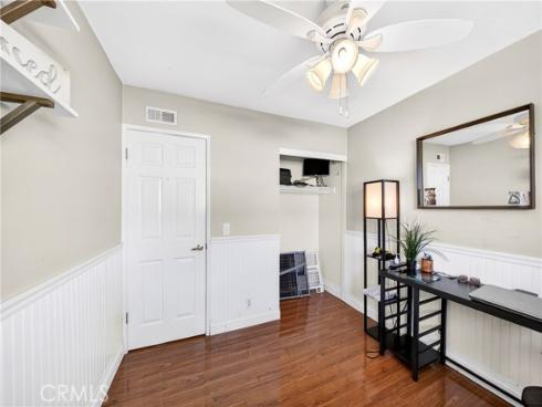 19847 Kingswood , Huntington Beach, CA