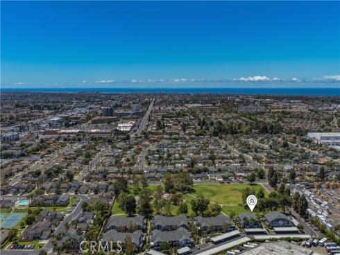 18292 Parkview , Huntington Beach, CA