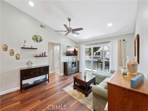 18292 Parkview , Huntington Beach, CA