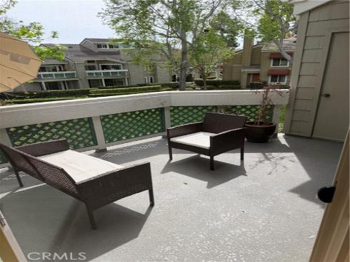 7402 Yellowtail Drive #204 204 Drive, Huntington Beach, CA