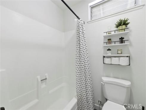 9717 Pettswood #6 Drive, Huntington Beach, CA