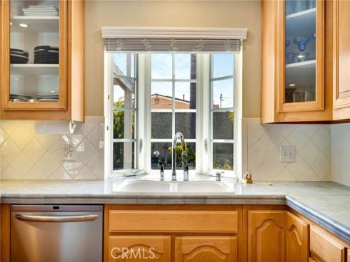 15392 Hanover Lane, Huntington Beach, CA