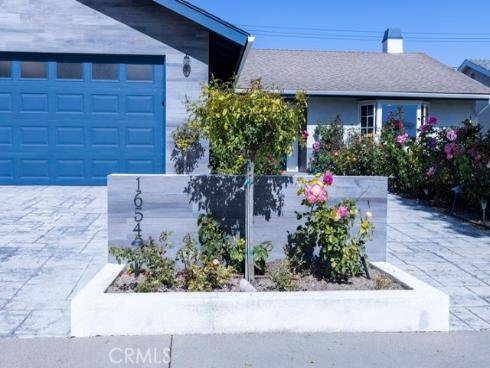 16542  Fountain  , Huntington Beach, CA