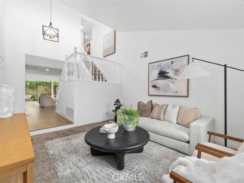 9001 Oceanwood Drive, Huntington Beach, CA