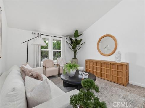 9001 Oceanwood Drive, Huntington Beach, CA