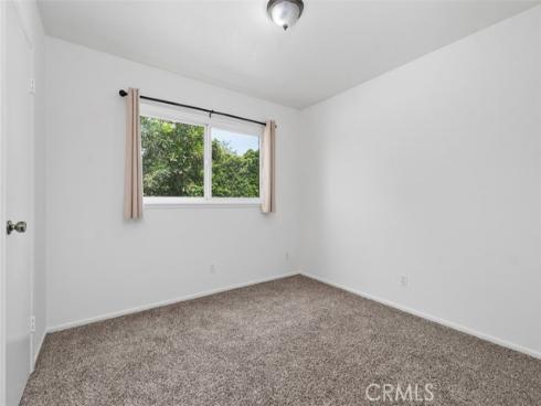 9001 Oceanwood Drive, Huntington Beach, CA