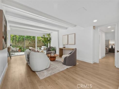 9001 Oceanwood Drive, Huntington Beach, CA